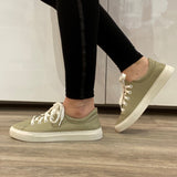Bueno Reach Sneakers
