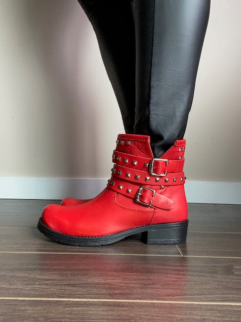Allegra K Women's Round Toe Chunky Heel Lace Up Platform Boots Red 6 :  Target