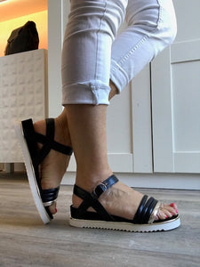 Flat Leather Sandals - Tiramisu Shoes